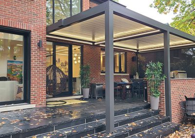 Louvered Pergola Image 3